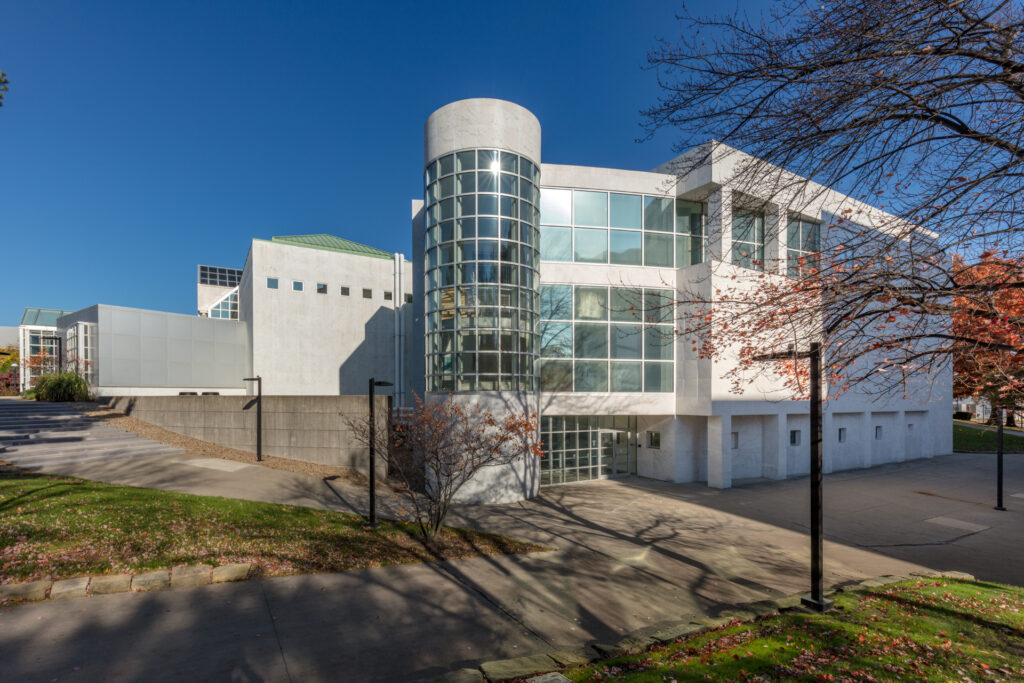 Butler West Wing Addition & Beecher Center for Technology | Youngstown ...