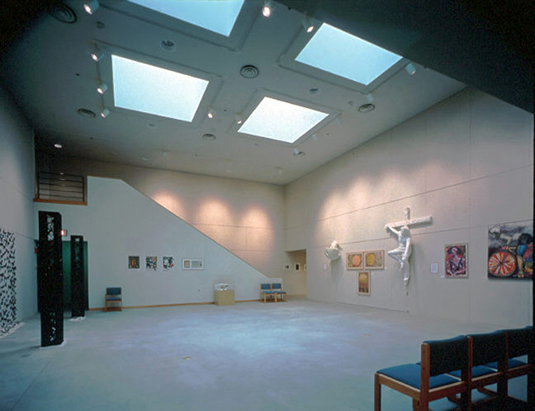 Gallery, looking up toward skylights